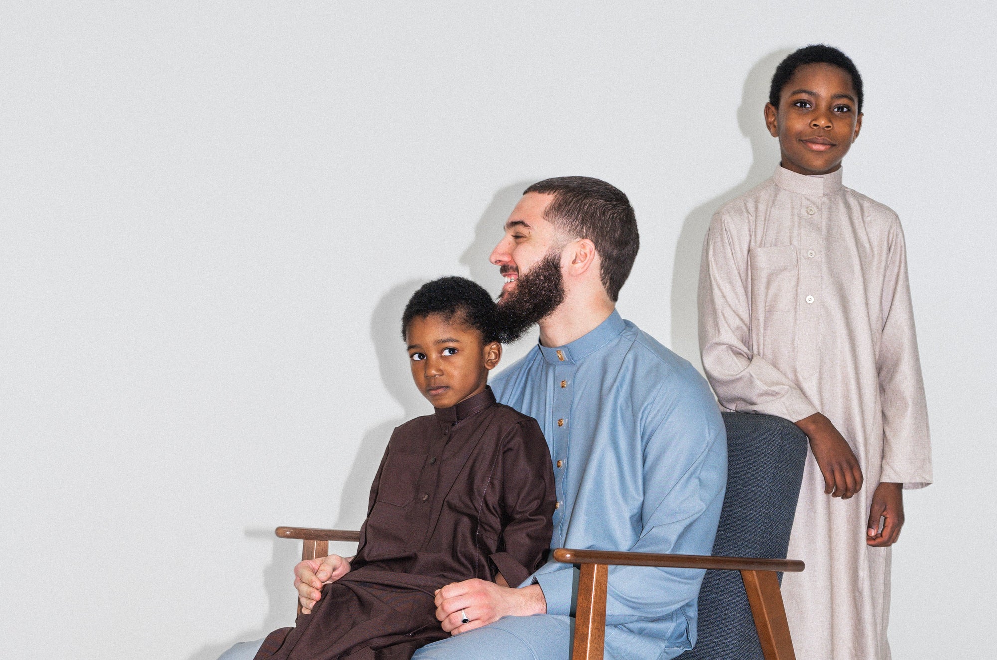 Qamis — Jamal Noor