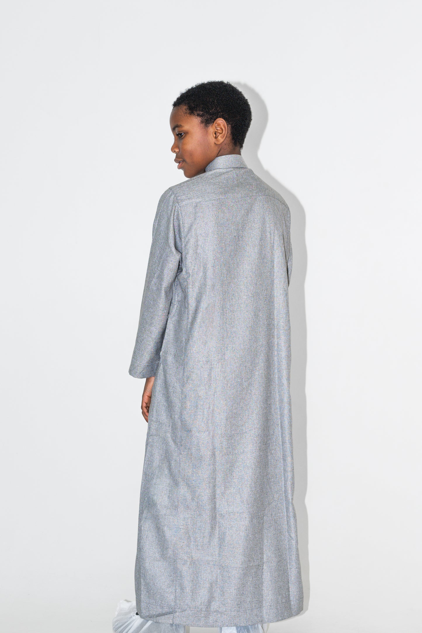 Qamis garçon gris col officier – détail