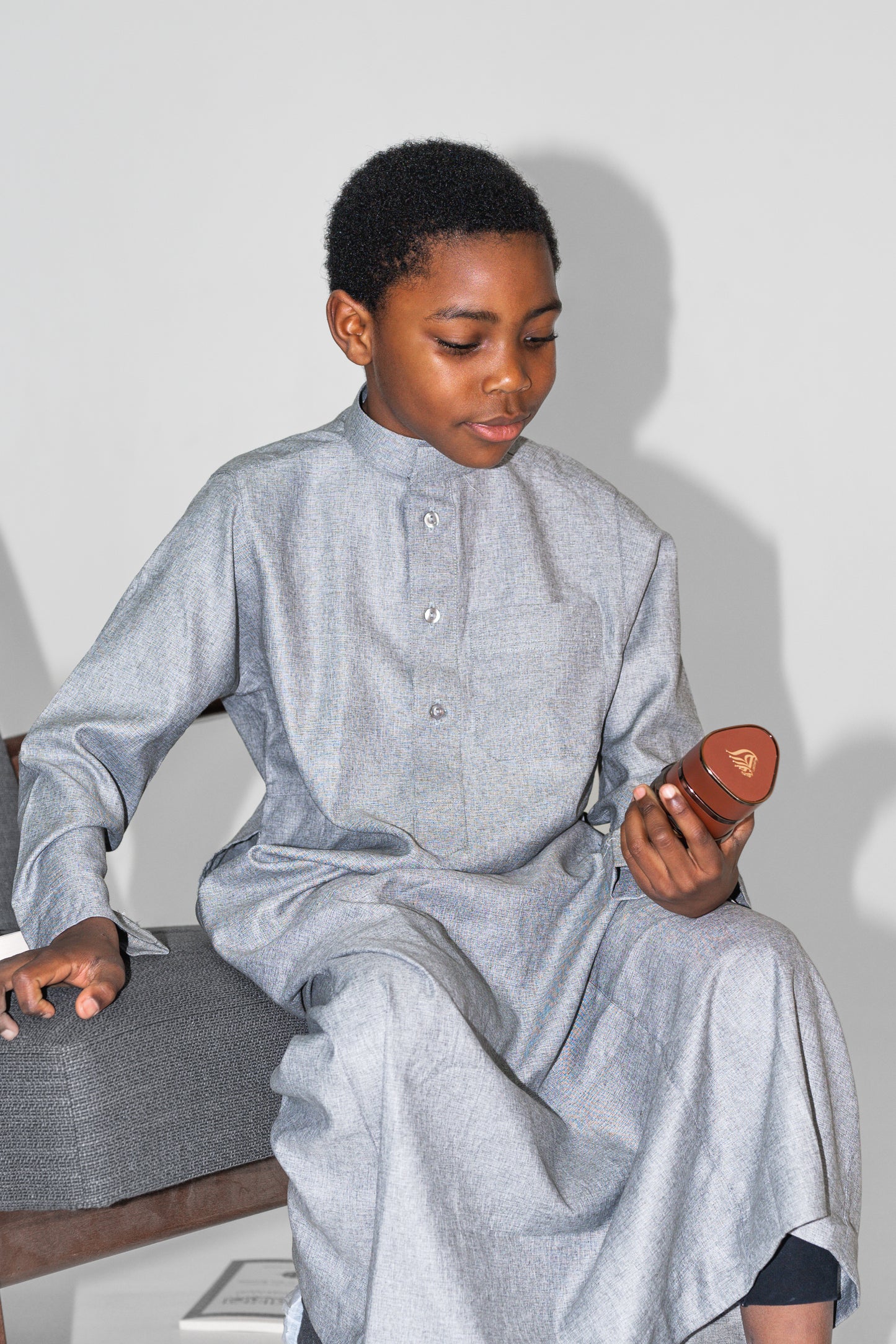 QAMIS AMIR - GRIS - Jamal Noor